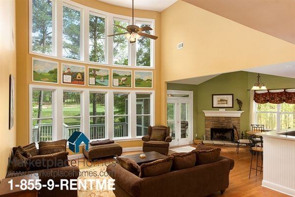 1060 Lake Dr - Photo 2 of 21