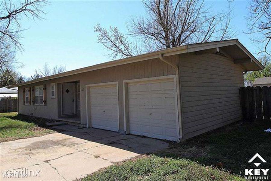 4533 S Pattie St - Photo 2 of 26