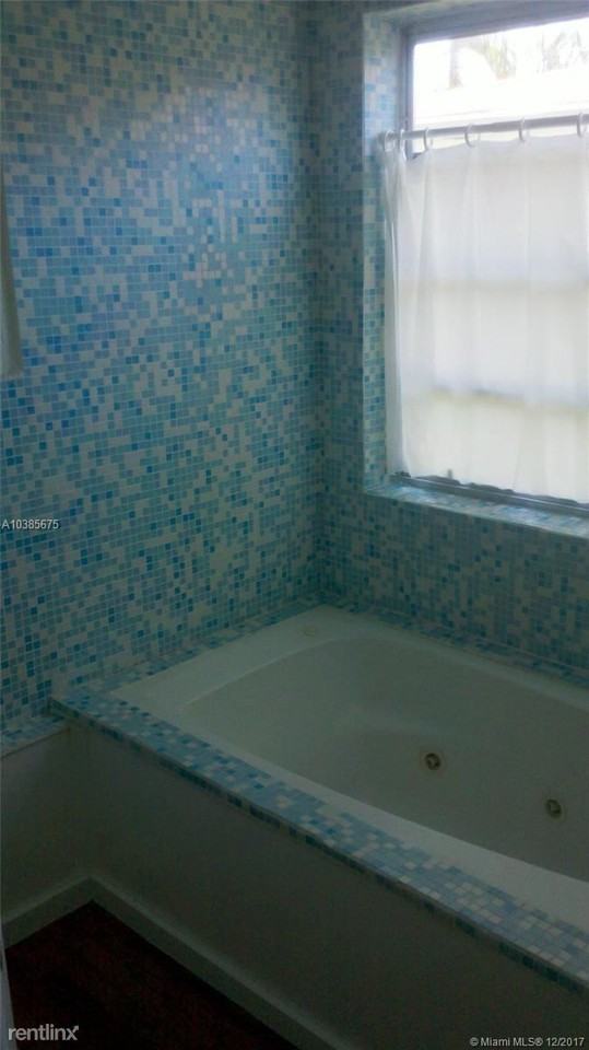 1550 Jefferson Ave - Photo 3 of 16