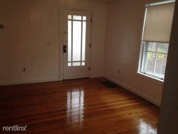 210 Grove St - Photo 2 of 6