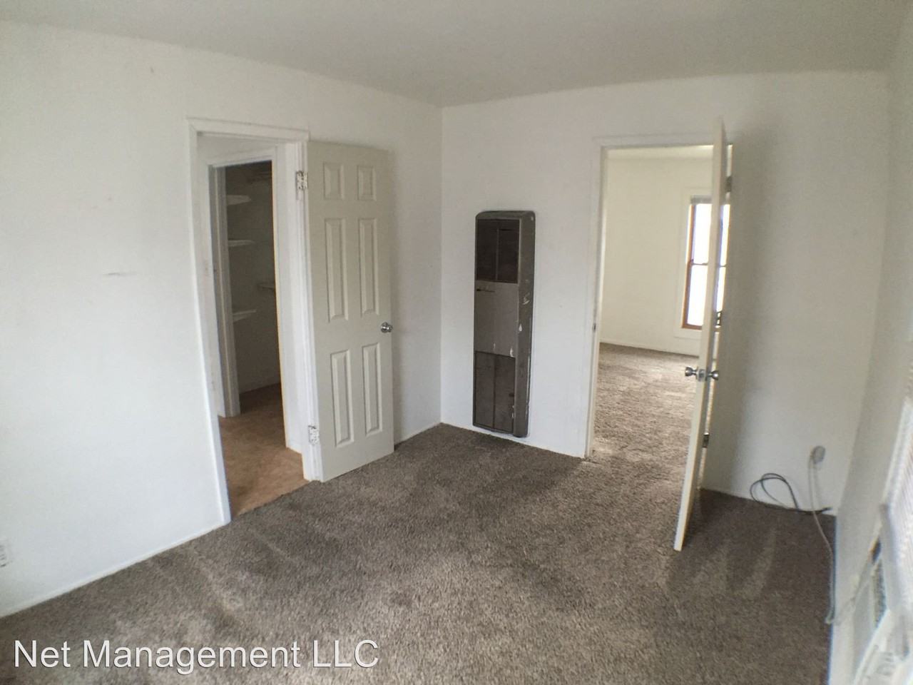 132 W Hayes St - Photo 3 of 7