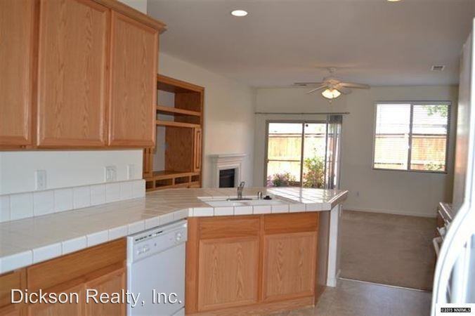 520 S Sand Crane Cir - Photo 3 of 9
