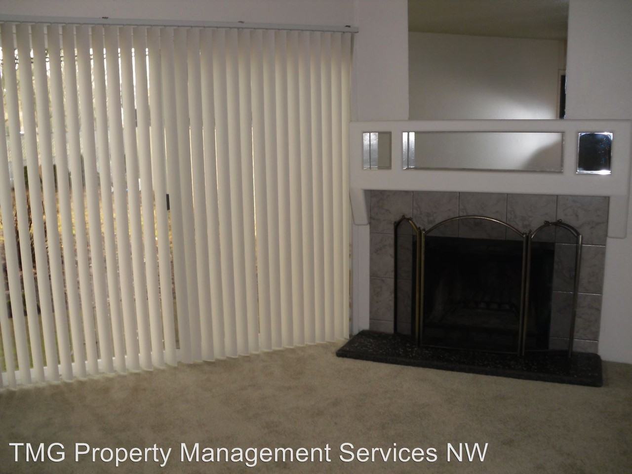 7820 SE Stephanie Ct - Photo 2 of 9