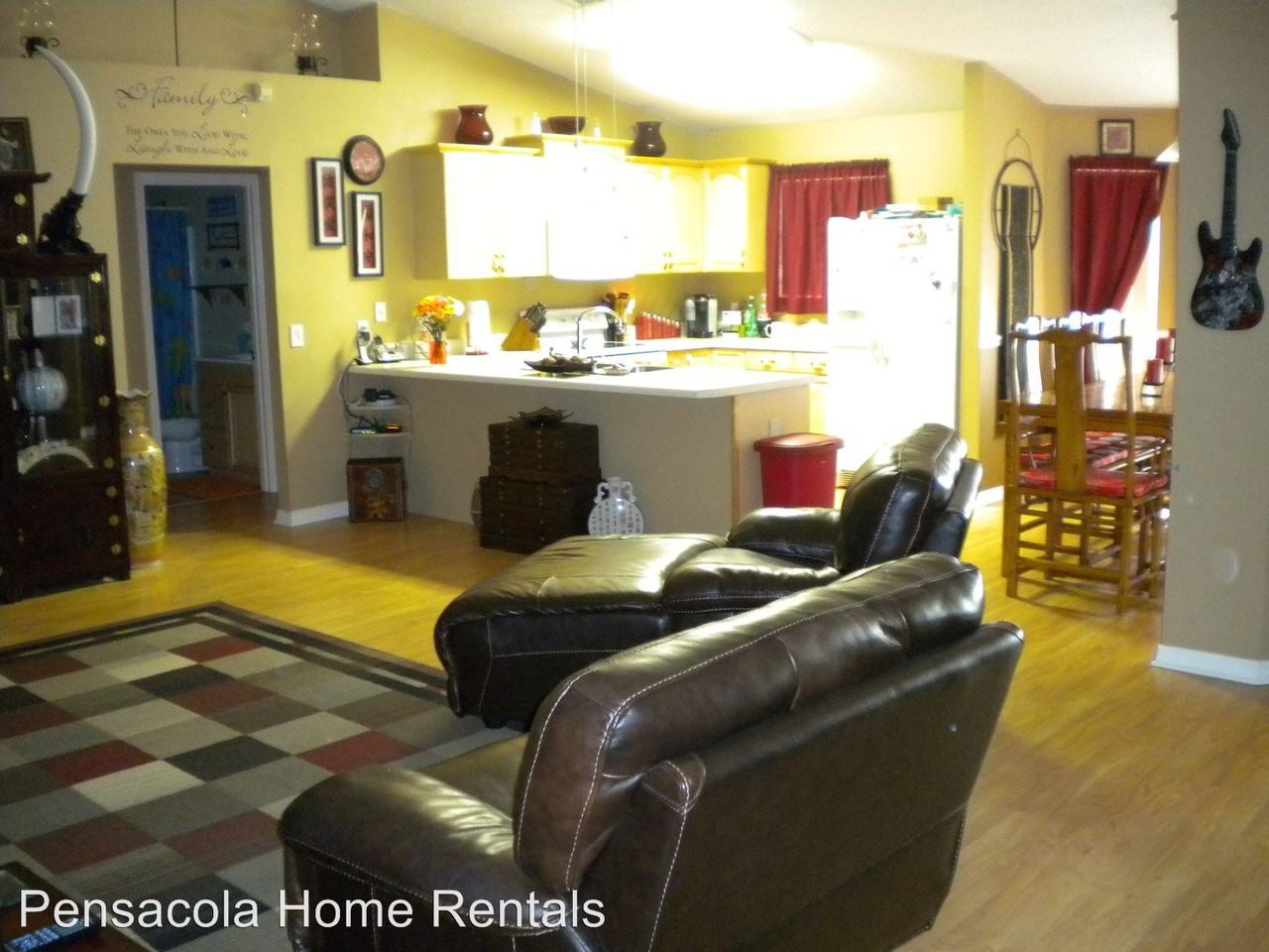 1218 Bartram Ln - Photo 3 of 8