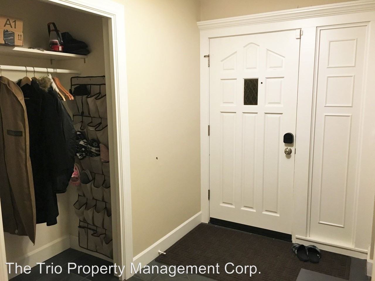 2911 124th Ave NE - Photo 2 of 9