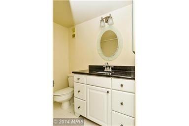 Skyline House - Photo 3 of 10