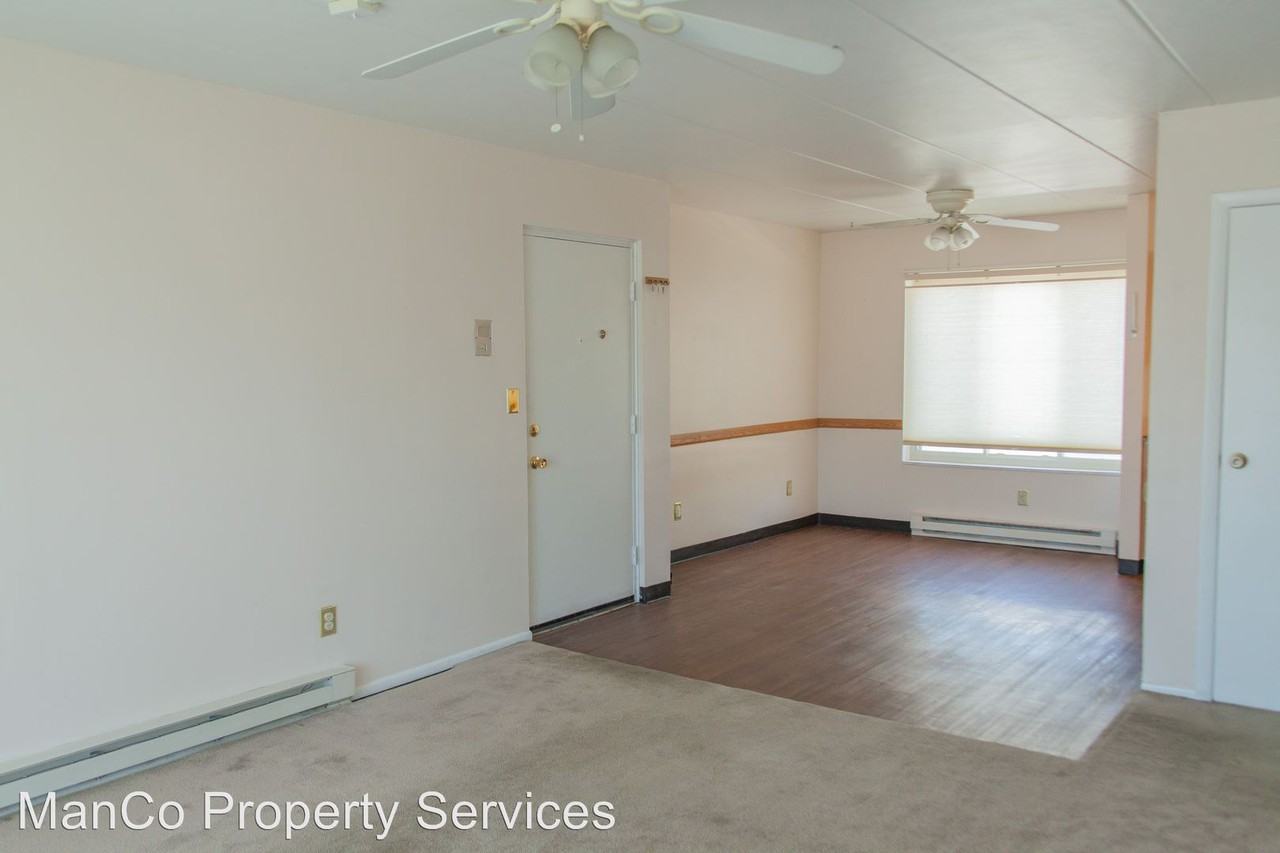 1601 Mars Hill Dr #D - Photo 3 of 15