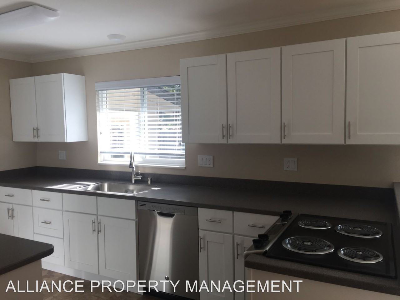 1906 Diamond Ct - Photo 2 of 21