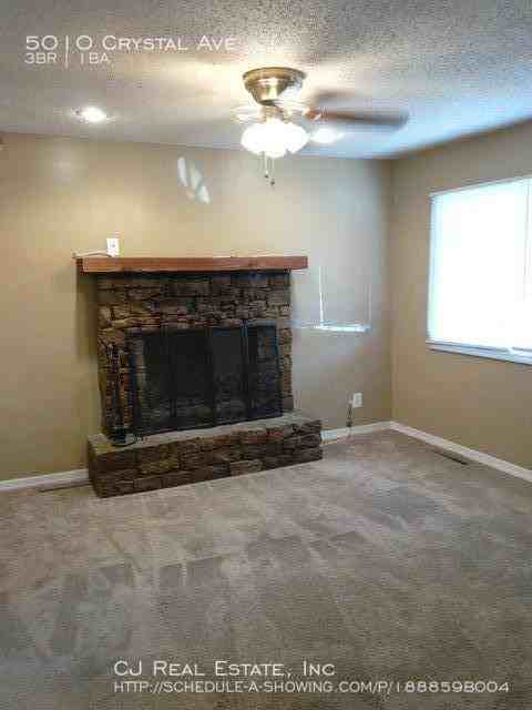 5010 N Crystal Ave - Photo 2 of 7