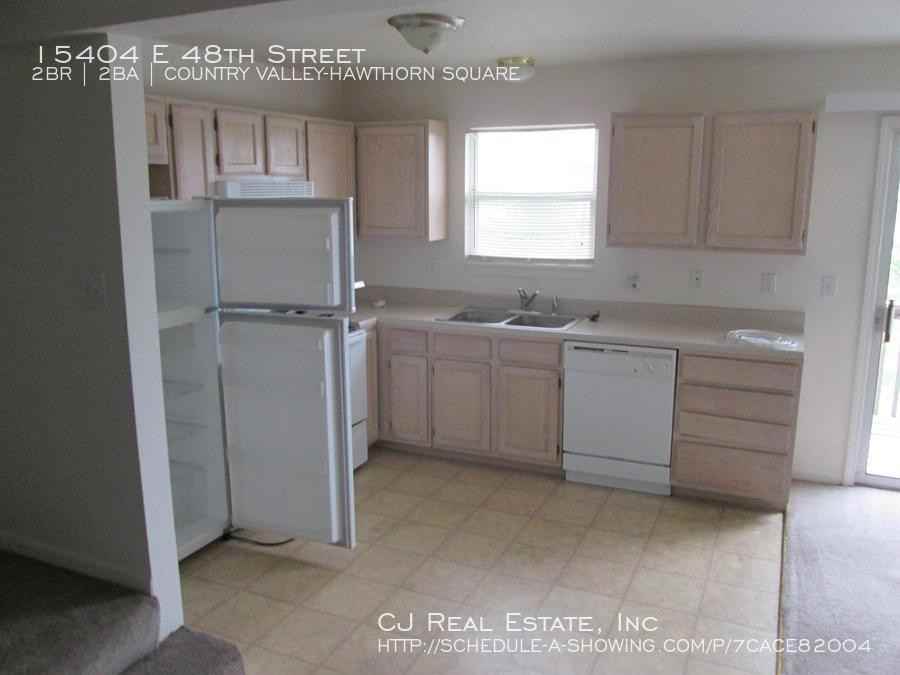 15404 E 48th St - Photo 3 of 6