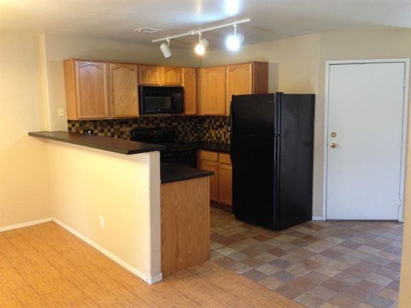 Corte Madera 102 799 3Bed Apartments 2528 Sierra Luna Ave, Las
