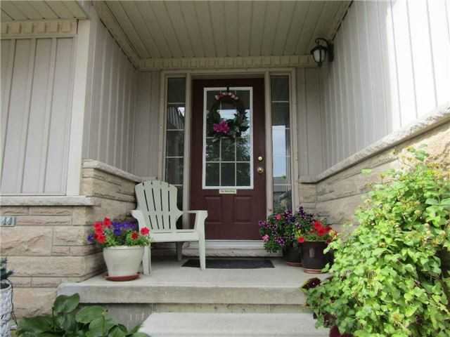 85 Bankside Dr - Photo 2 of 13