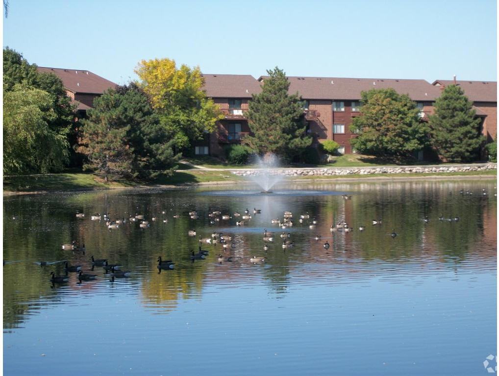 Grays Pointe Apartments - Photo 3 of 19