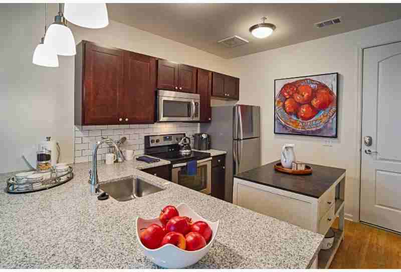 Royal Athena - Photo 2 of 20