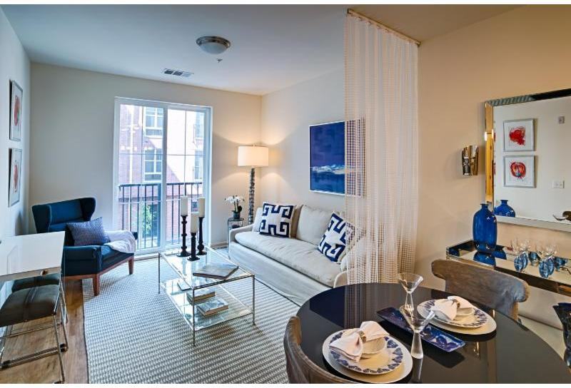 Royal Athena - Photo 3 of 20