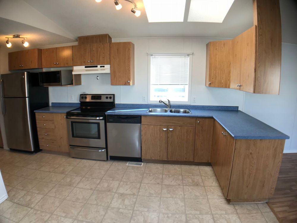 188 Mustang Rd - Photo 2 of 19