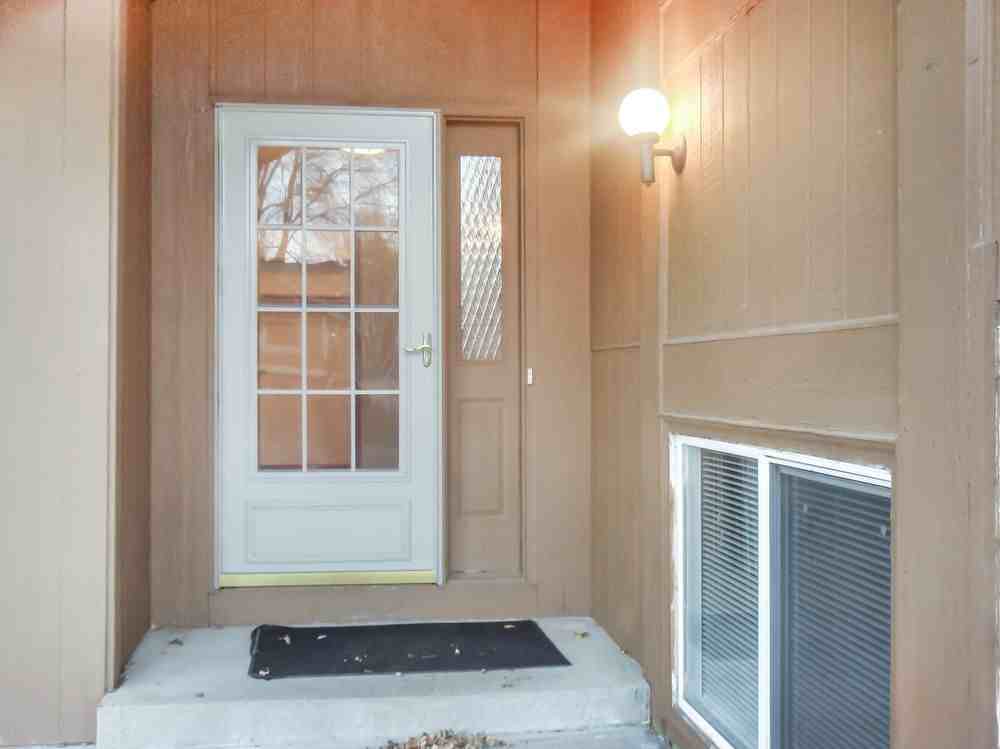 14326 Park Ave - Photo 2 of 18