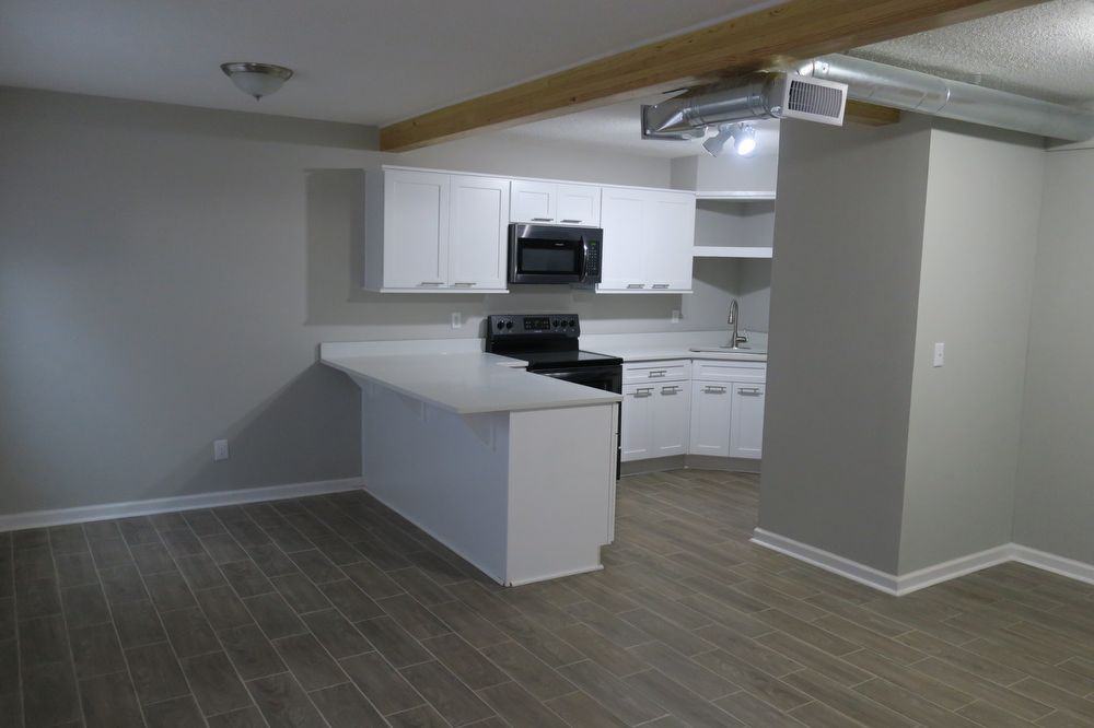 3363 Columbia Trce - Photo 3 of 17