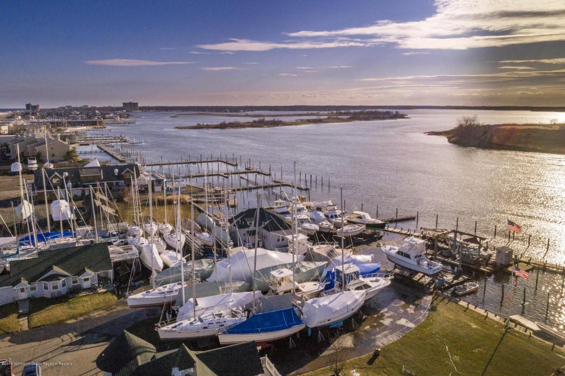 1184 Ocean Ave, Sea Bright, NJ 07760 2 Bedroom Apartment for 3,000