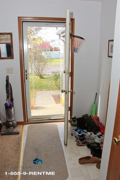 4948 Kingpin Dr - Photo 3 of 13