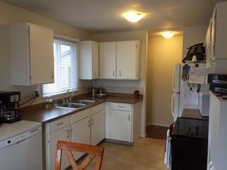 9504 171 Avenue Northwest - Photo 3 of 15