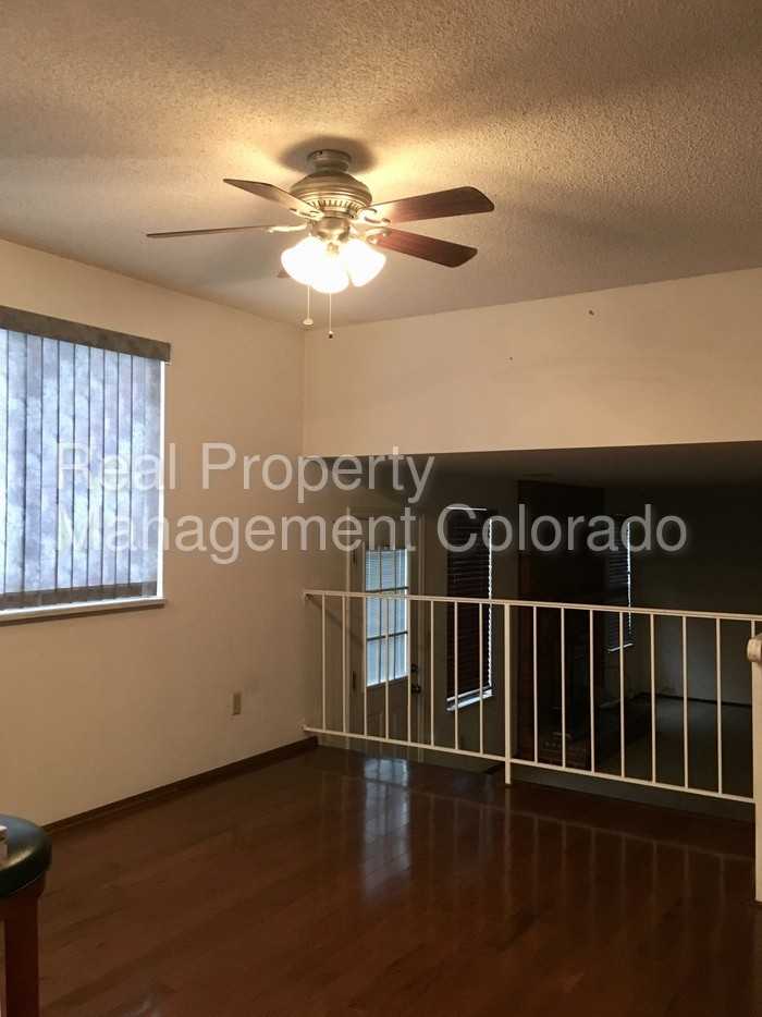 5204 S Richfield St - Photo 3 of 17