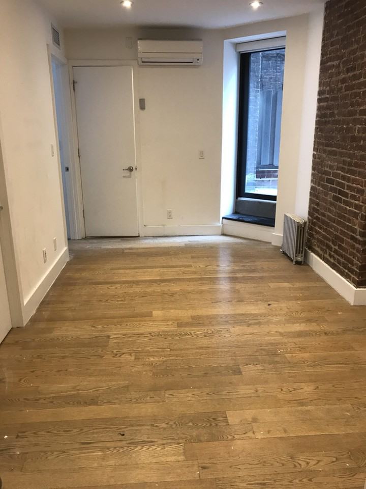 210 Rivington - Photo 2 of 7