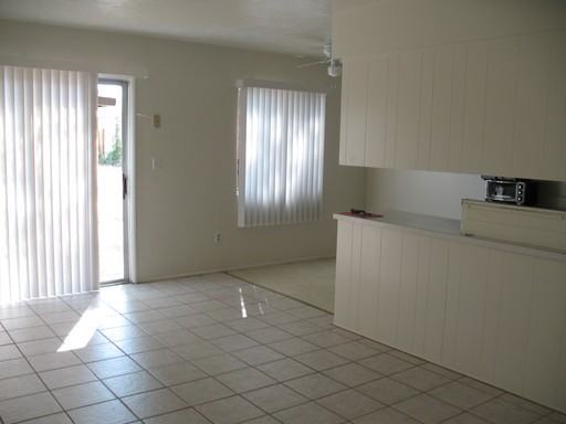 2468 E Mitchell St - Photo 3 of 6