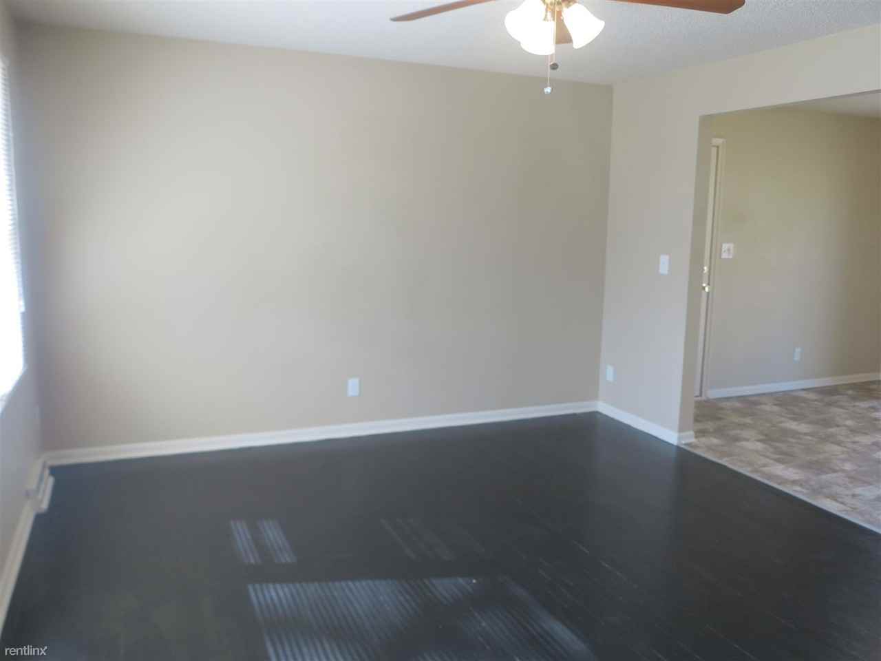 6 E 127 Terrace - Photo 2 of 14