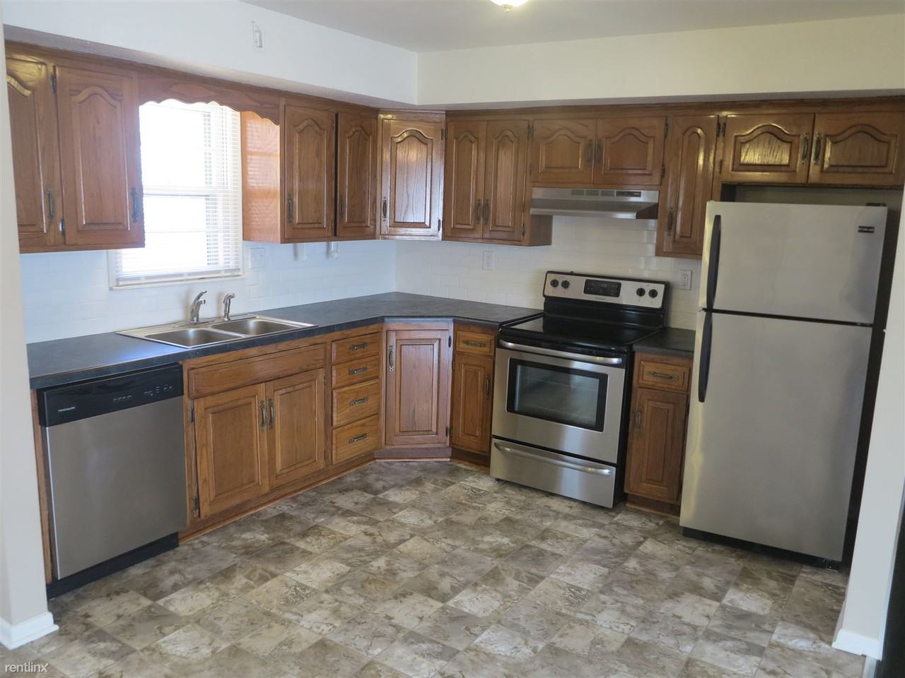 6 E 127 Terrace - Photo 3 of 14