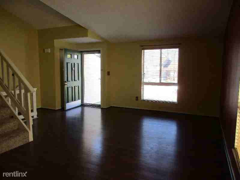 3333 Chetwood Pl - Photo 3 of 10