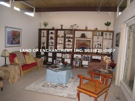 6800 Barber Pl NE - Photo 3 of 18