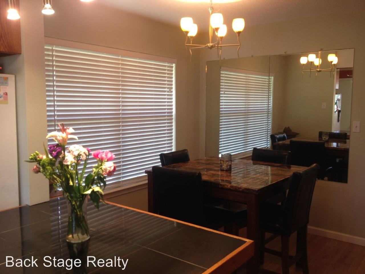 300 Spanish Moss Trail - Photo 3 of 24