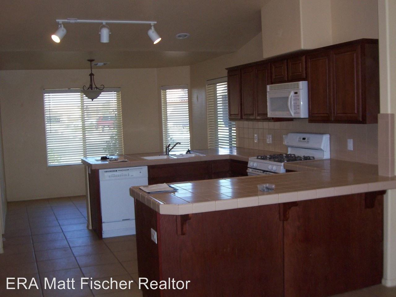 4731 W 27th St - Photo 2 of 7