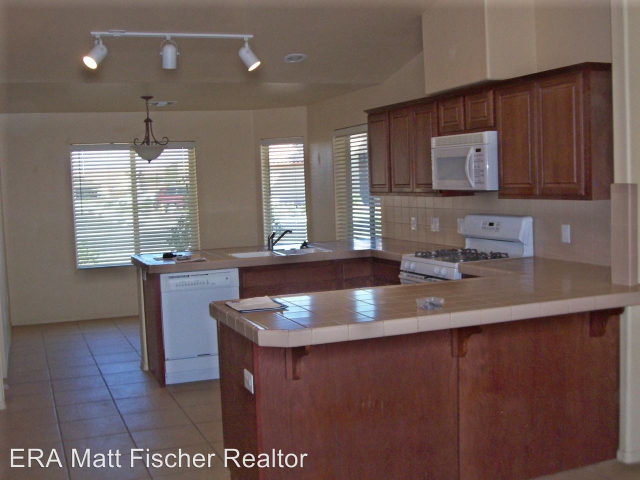 4731 W 27th St - Photo 3 of 7