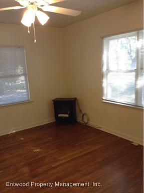 619 Cherry St - Photo 3 of 5