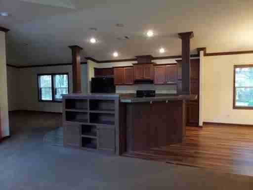 512 SW Herlong St - Photo 2 of 12