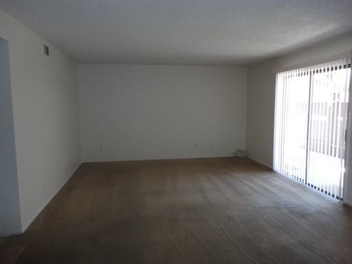 5160 Longfellow Way - Photo 3 of 18