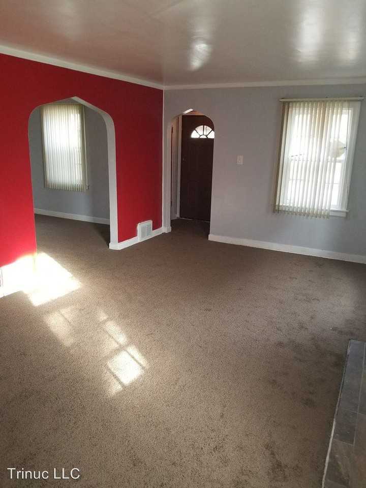 12532 S Throop St - Photo 3 of 11