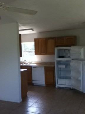 20991 NW 27th St - Photo 3 of 7