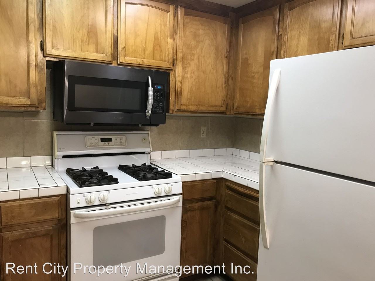 5611 Wilkinson St - Photo 3 of 6