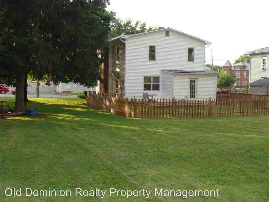 268 Main St - Photo 2 of 14