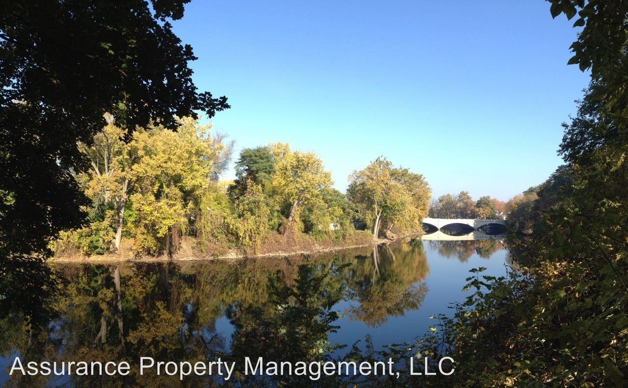 708 W Franklin St - Photo 2 of 13