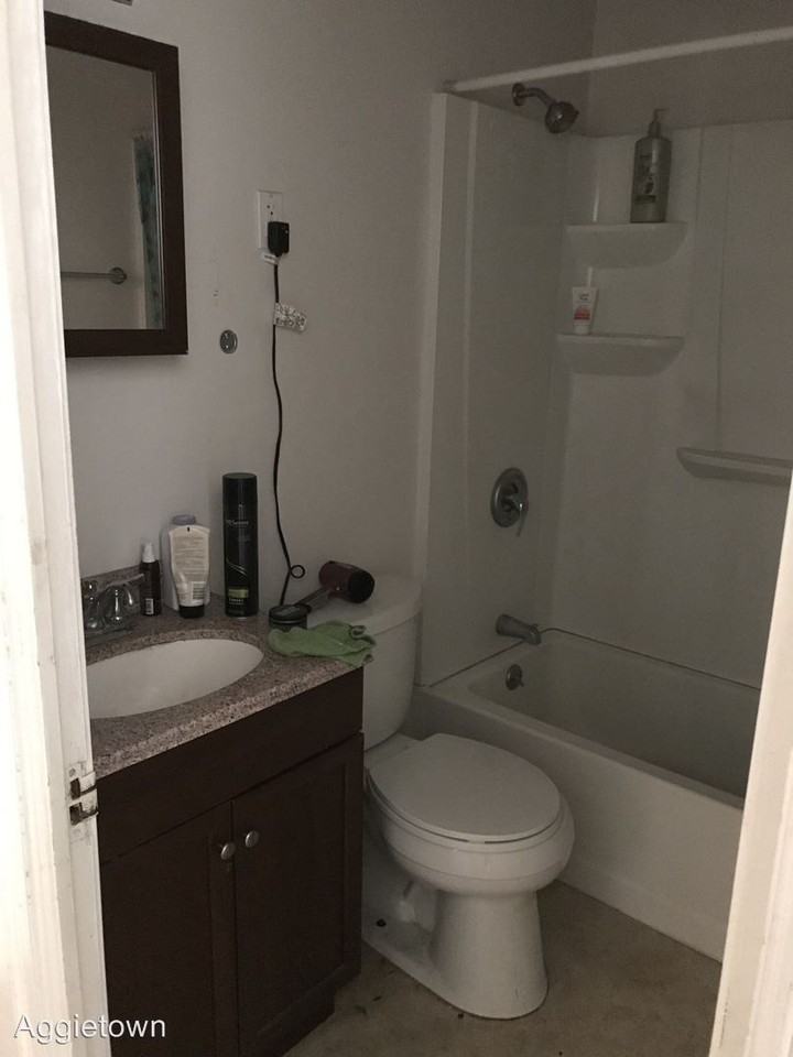 1110 Pomeroy St - Photo 3 of 14