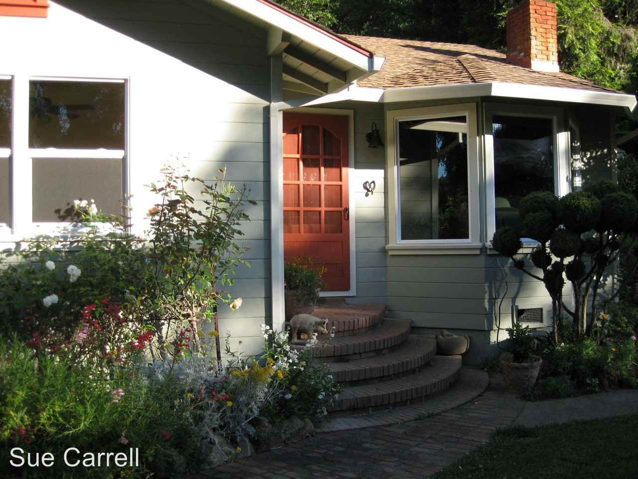 15333 Chalk Hill Rd - Photo 2 of 24
