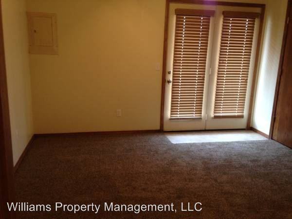 1407 A/B Par Road - Photo 2 of 9