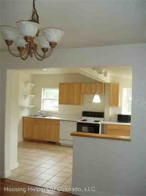 2202 Bluff Street - Photo 3 of 7