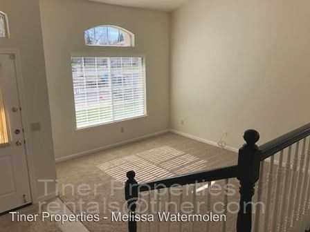 160 Hopfield Dr - Photo 2 of 21