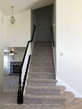 160 Hopfield Dr - Photo 3 of 21