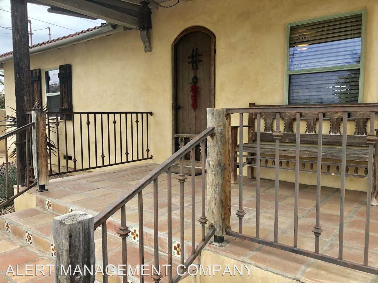 4792 Strickland Dr - Photo 2 of 26